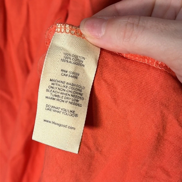 orange womens Life Is Good sole sisters tshirt size small - Picture 6 of 6